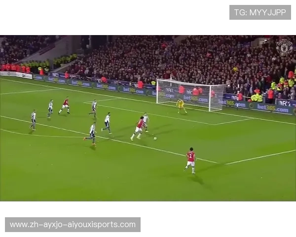 足球比赛中的长传球与精准射门